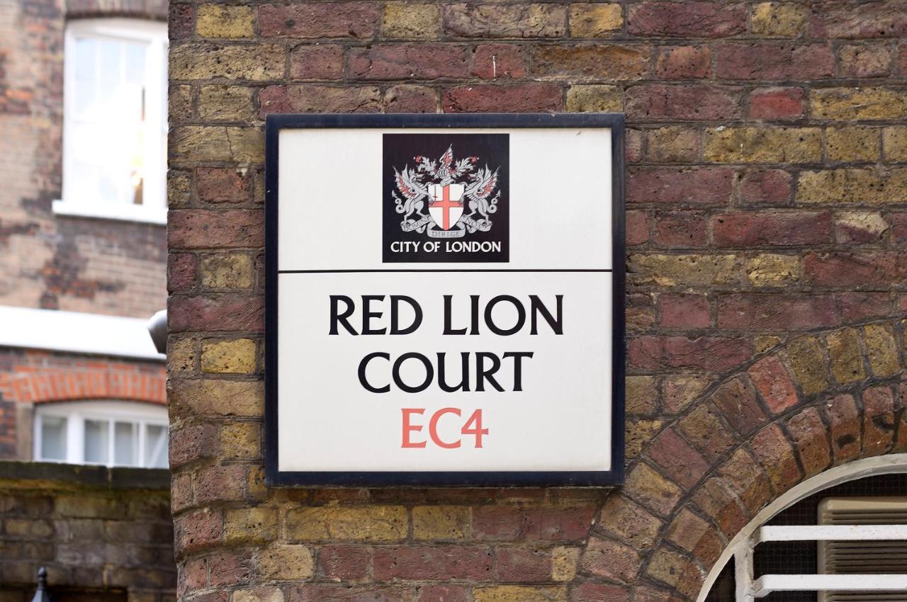 Red Lion Court By City2Stay London Bagian luar foto